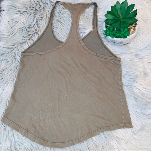 WILDFOX tank olive or army green with large logo - Picture 4 of 5